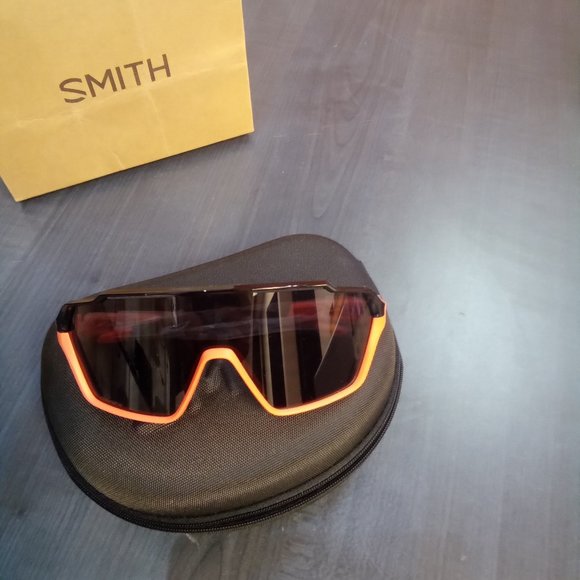 Smith Optics Unisex Shift MAG Sunglasses in Black Matte Cinder/Orange - Picture 2 of 8